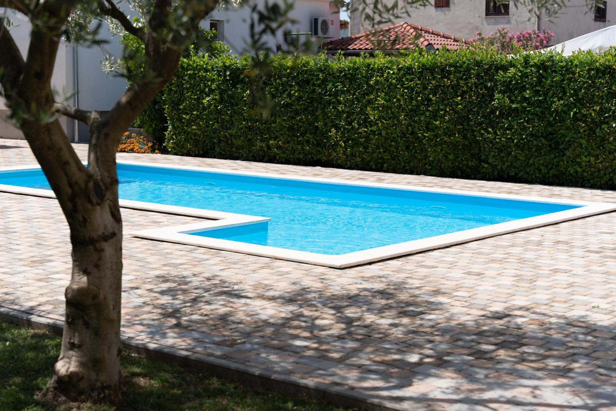 Apartments Coronata Biograd Na Moru Buitenkant foto
