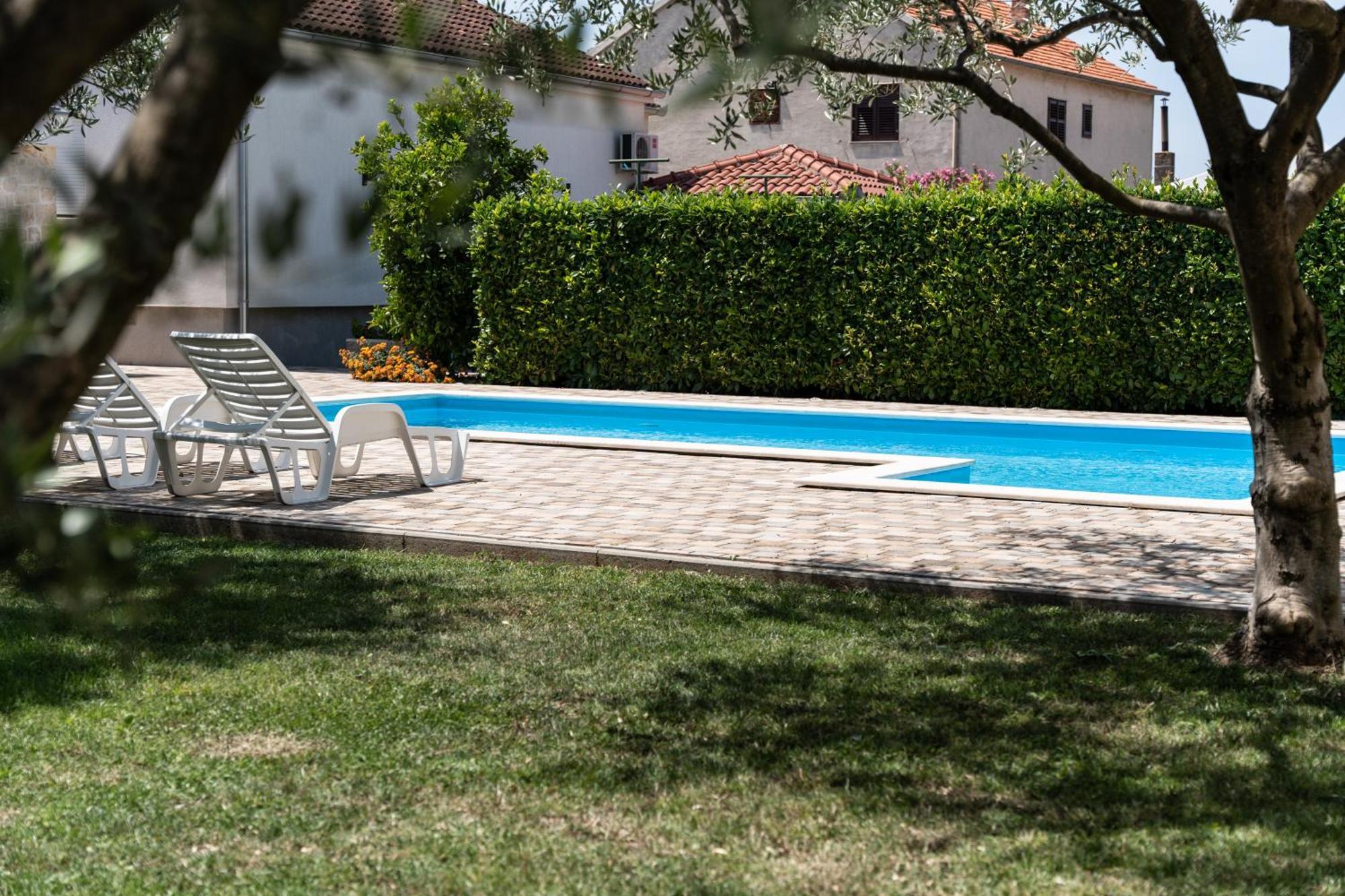 Apartments Coronata Biograd Na Moru Buitenkant foto